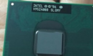 [중고] 인텔 셀러론 듀얼 코어 T3000 1.8G 1M 800 SLGMY 노트북 CPU 오리지날 공식 버전 -[530343006966]